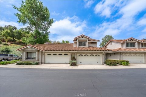 Photo of 6284 Corte Barata, Camarillo, CA 93012 (MLS # SR26113086)