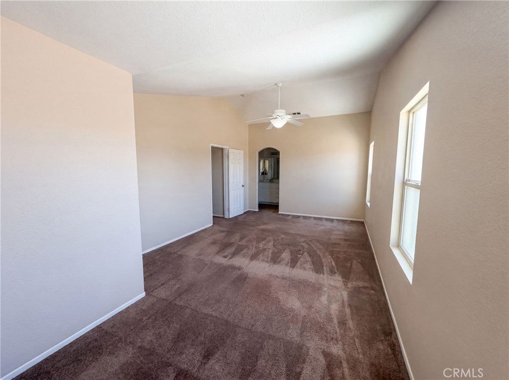 11401 Villa