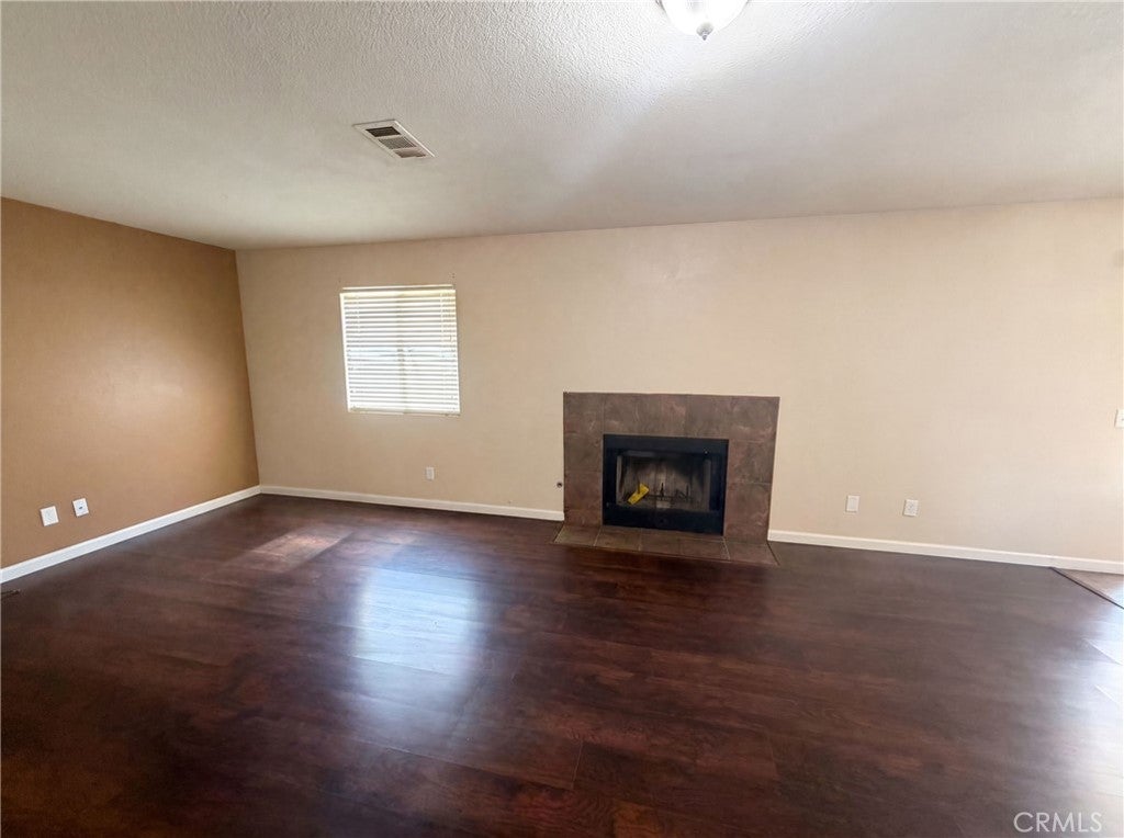 11401 Villa