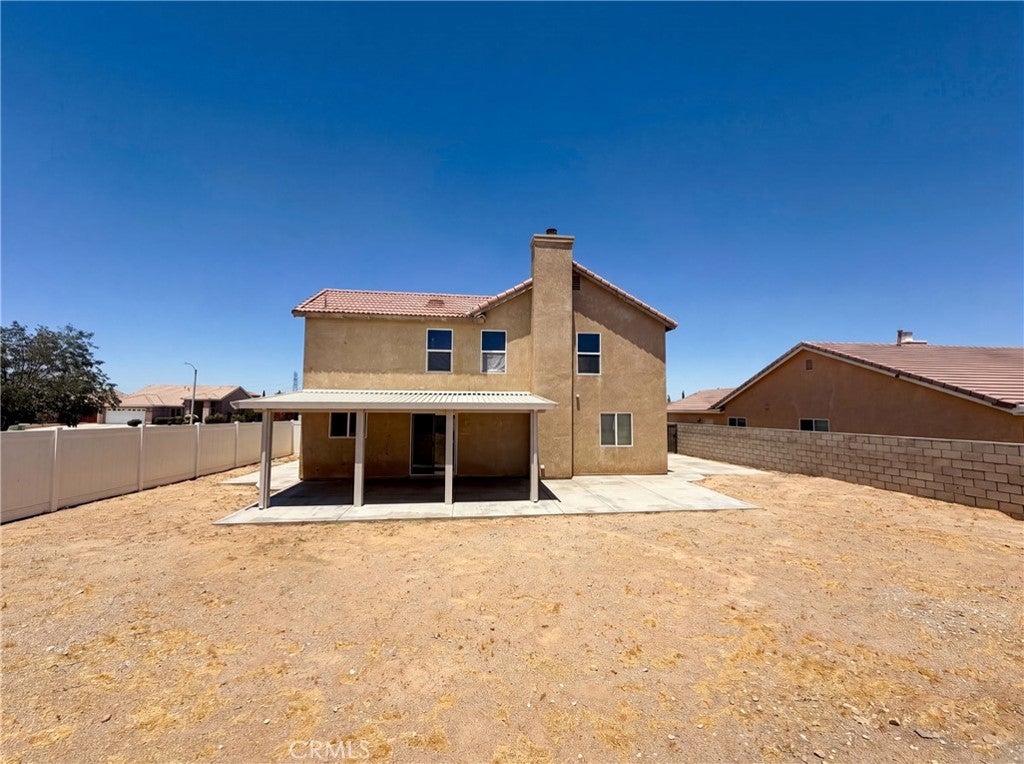 11401 Villa