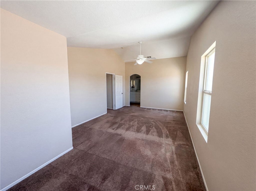 11401 Villa