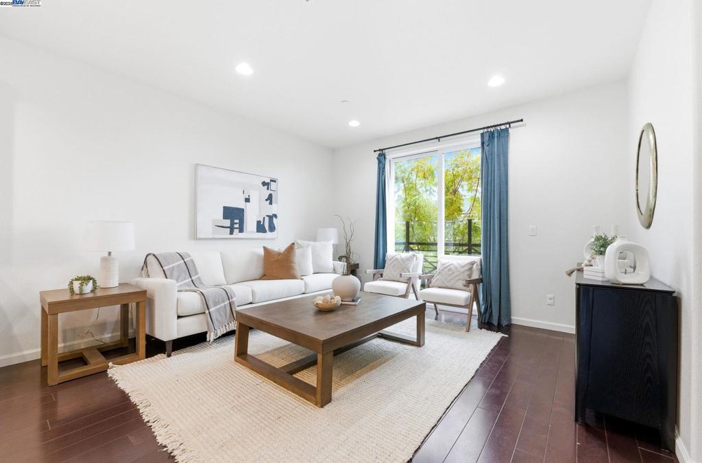 EAST DUBLIN - Residential