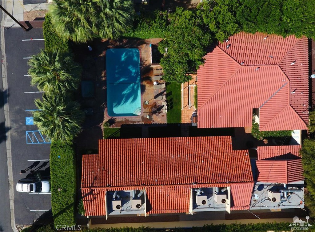 Tahquitz River Estat - Residential