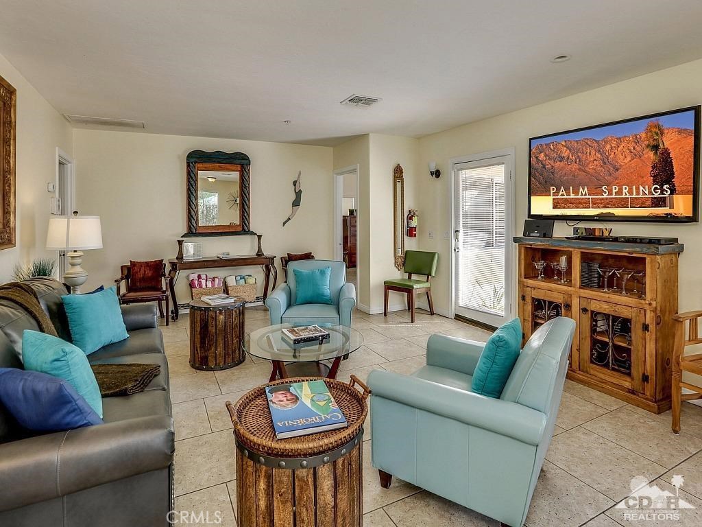 Tahquitz River Estat - Residential