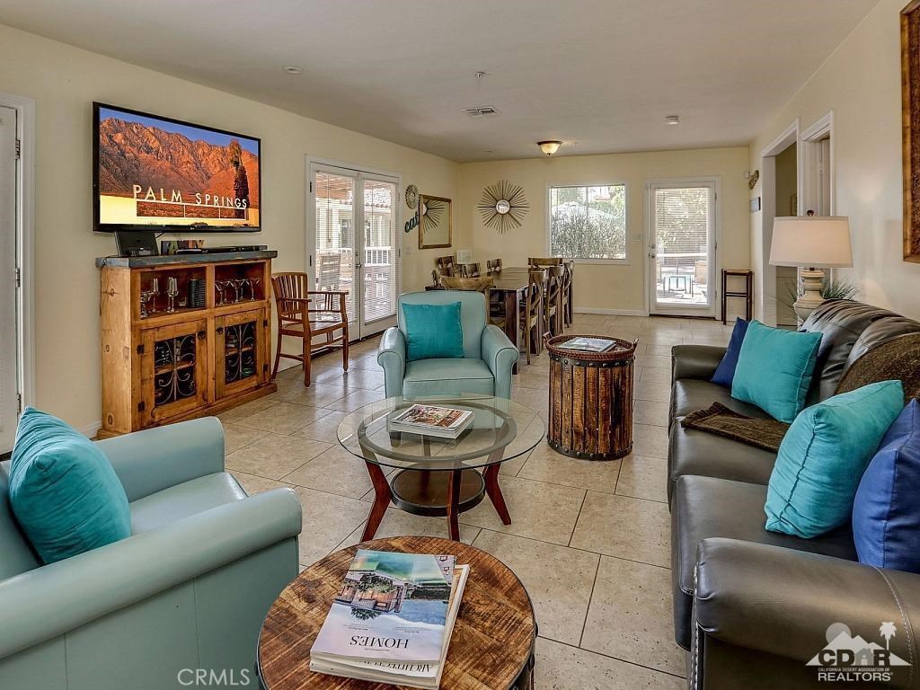 Tahquitz River Estat - Residential