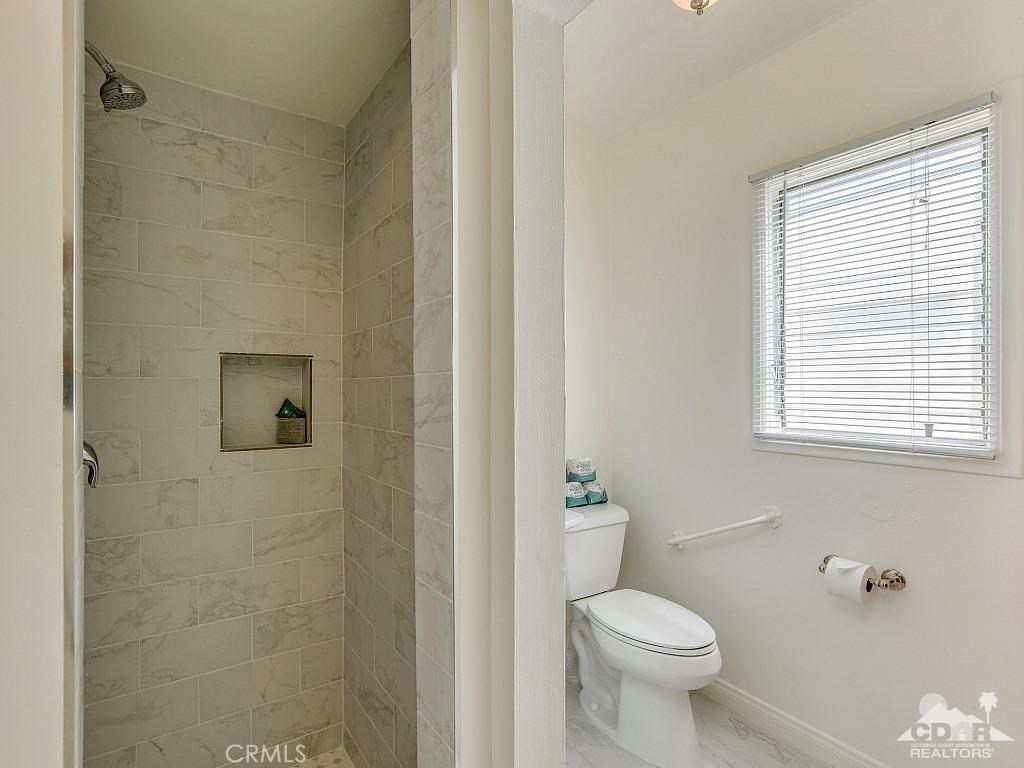 Tahquitz River Estat - Residential