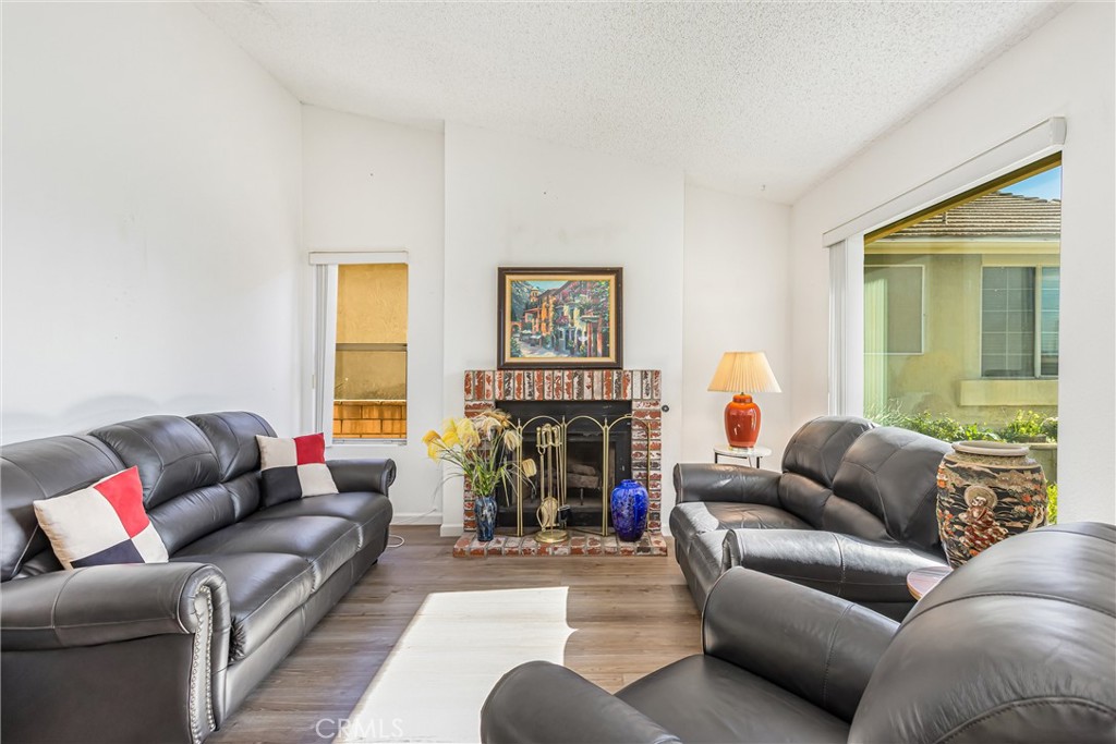 40918 Cypress Point