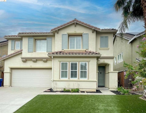 Photo of 217 Sussex, Discovery Bay, CA 94505 (MLS # 41142010)