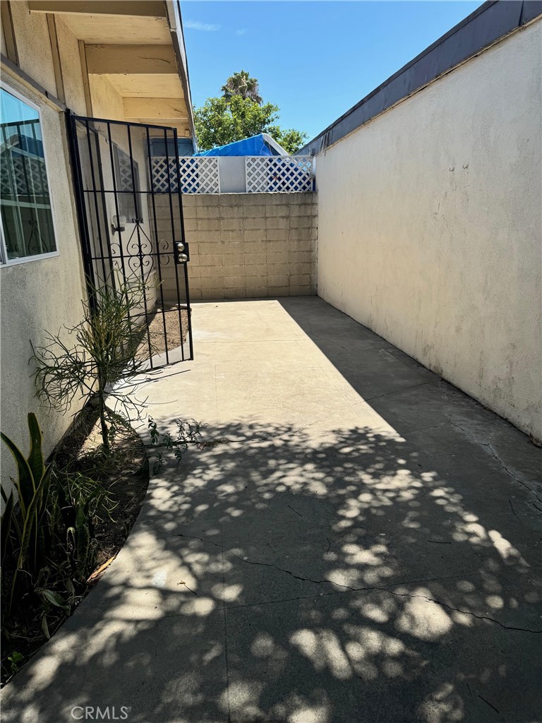 7596 Fillmore