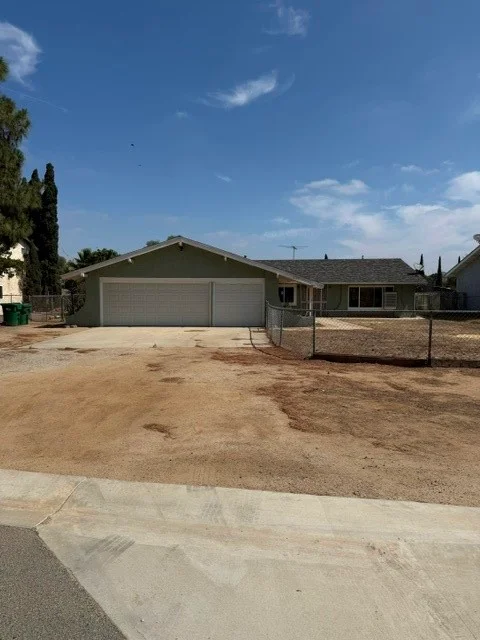 MLS: IV26114573
