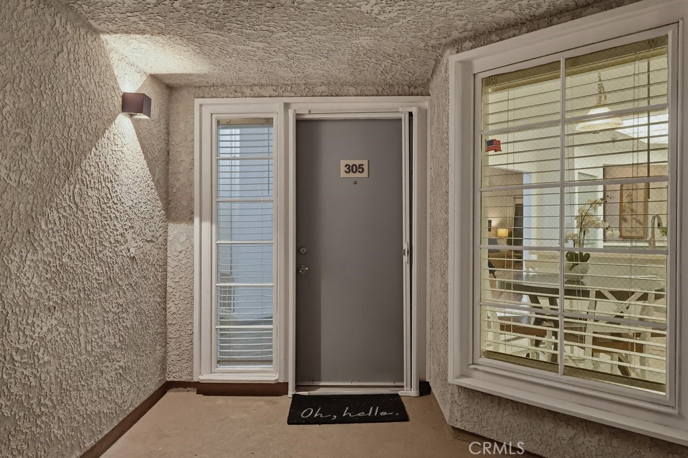1450 Brett Place 305