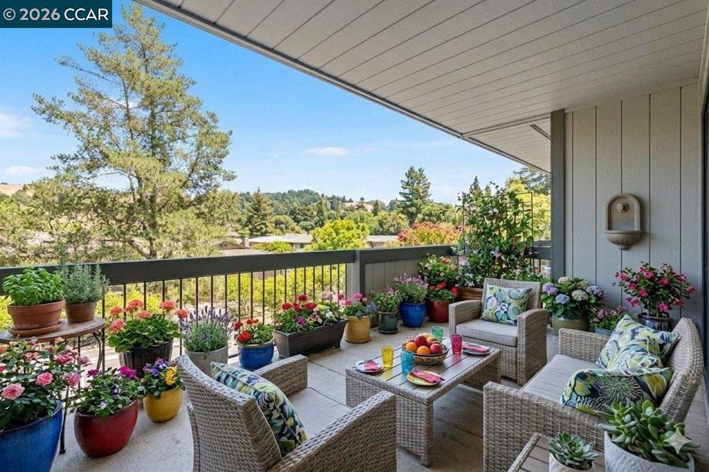 2091 Ascot Dr. DR 130, Moraga CA 94556