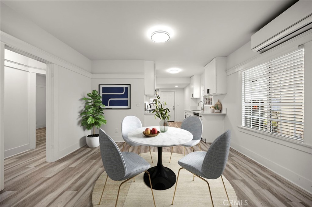 29 W Zane Street