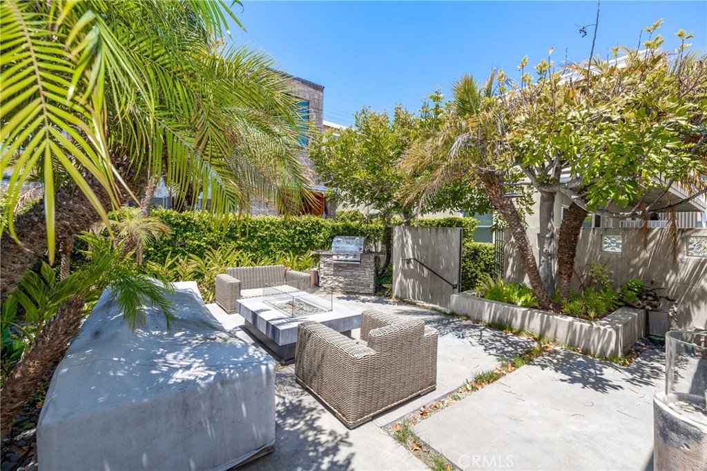151 Cedar Way