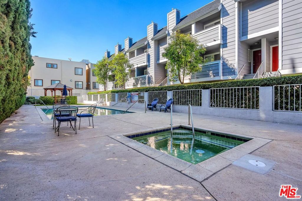 13340 Burbank Boulevard 2