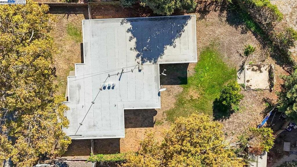 HAYWARD - Residential