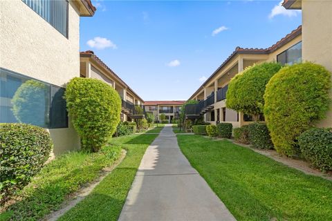 43195 Andrade Avenue L Hemet CA 92544