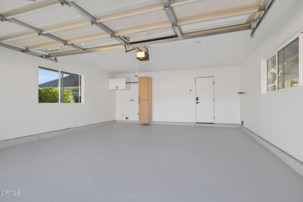 Beverly Glenn 4 - 1296 - Residential