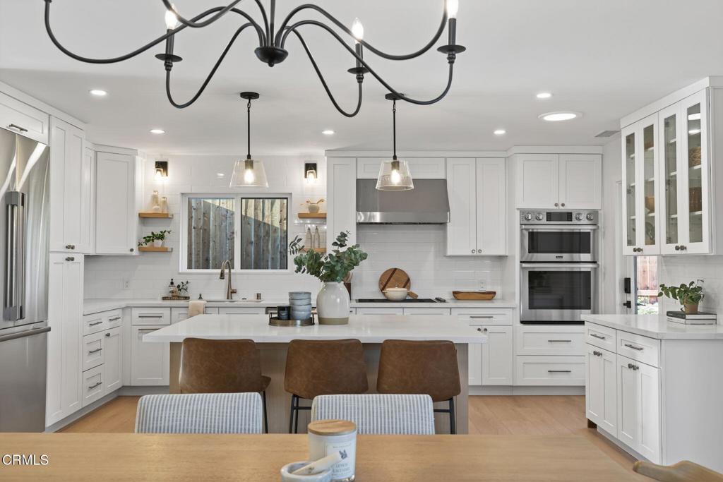 Beverly Glenn 4 - 1296 - Residential