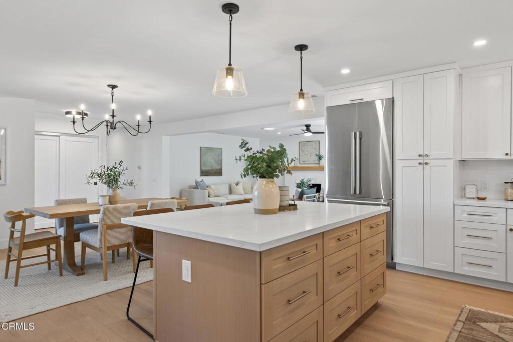 Beverly Glenn 4 - 1296 - Residential