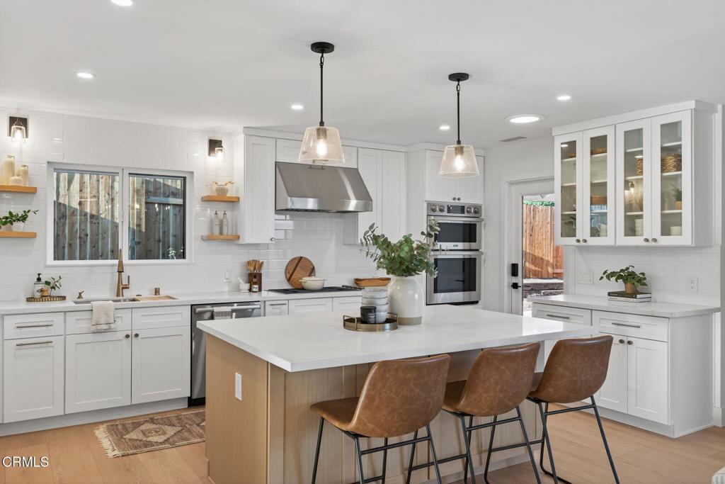 Beverly Glenn 4 - 1296 - Residential