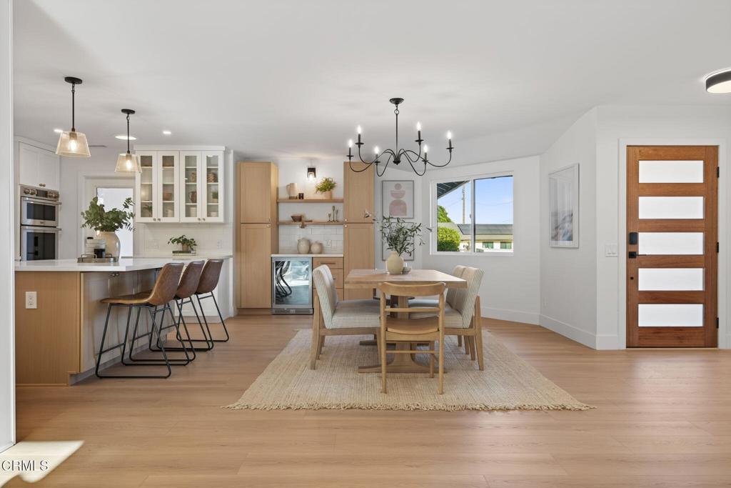 Beverly Glenn 4 - 1296 - Residential