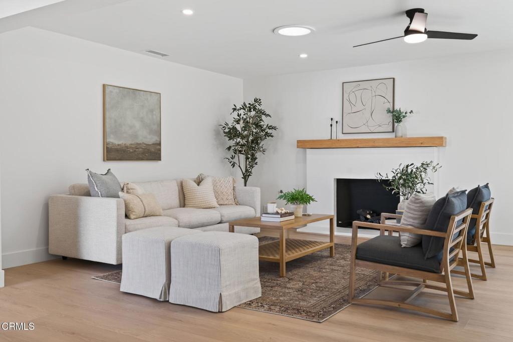Beverly Glenn 4 - 1296 - Residential