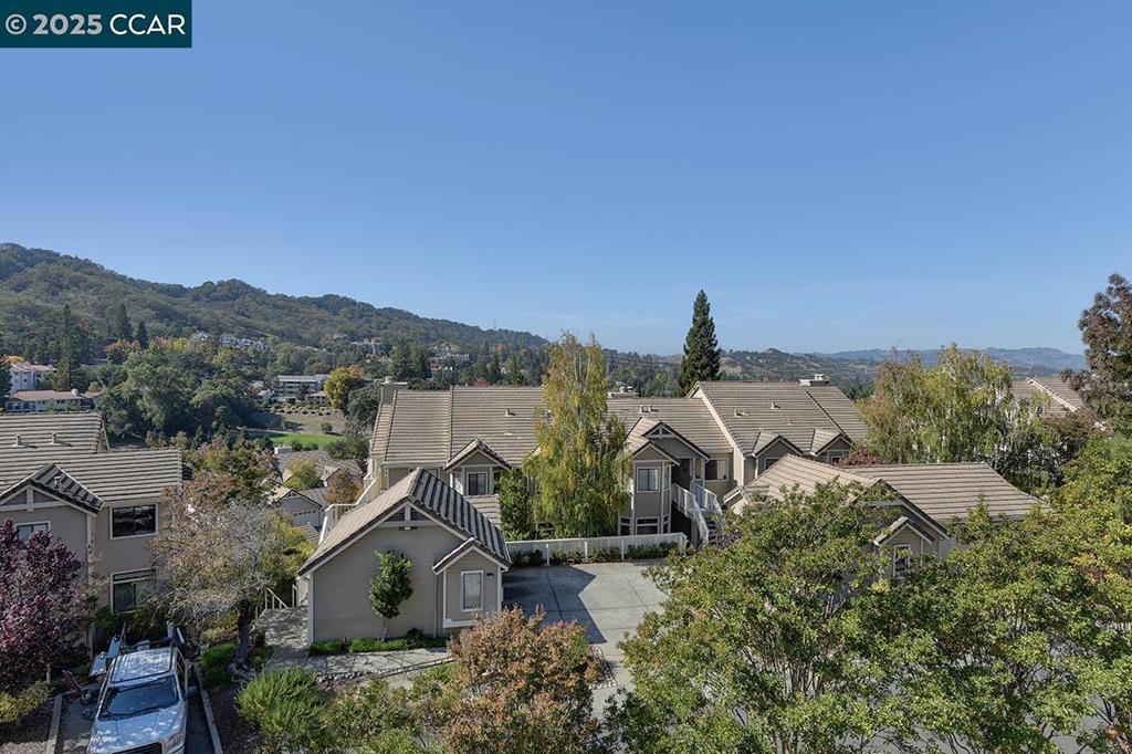 ROSSMOOR - Residential