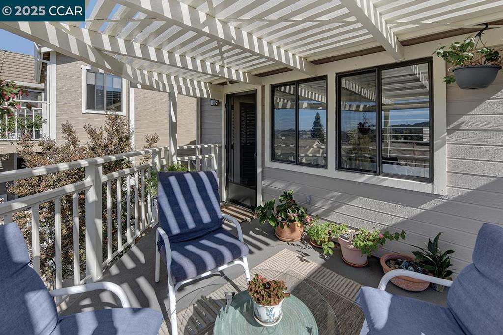 ROSSMOOR - Residential