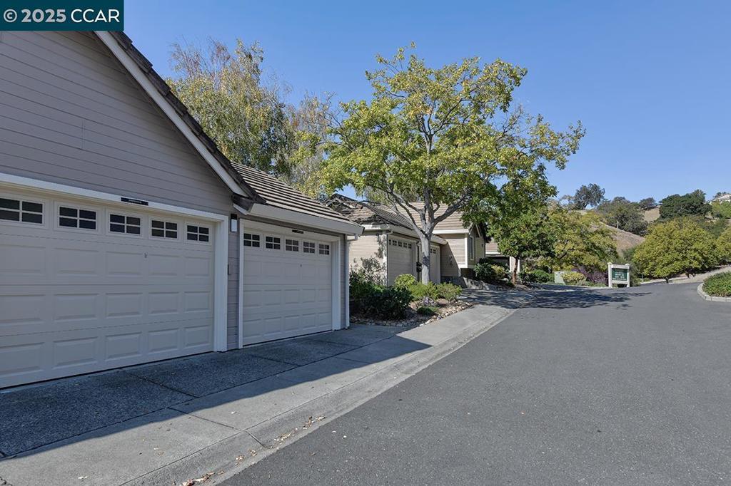ROSSMOOR - Residential