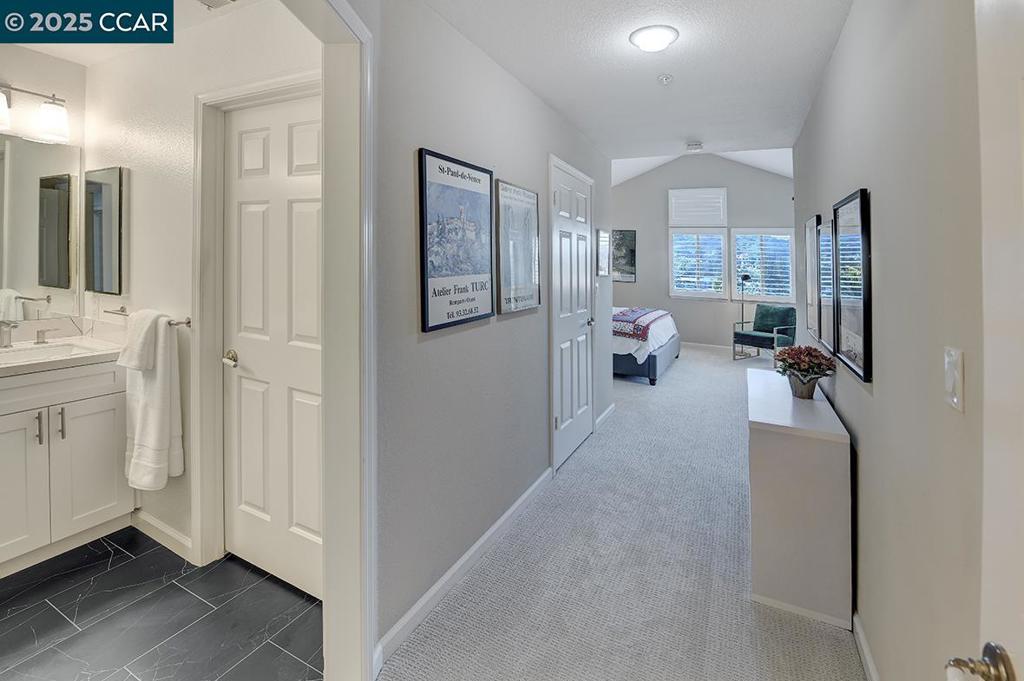 ROSSMOOR - Residential