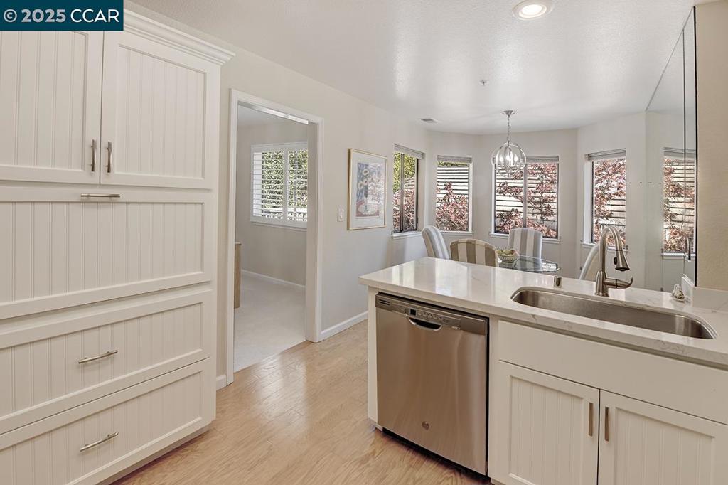 ROSSMOOR - Residential