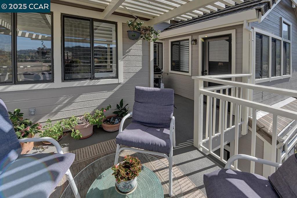 ROSSMOOR - Residential
