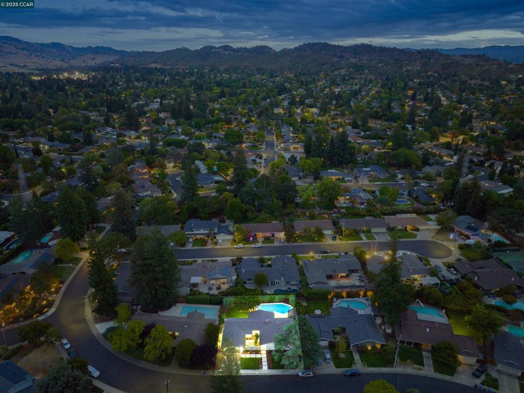 NORTHGATE AREA - Residential