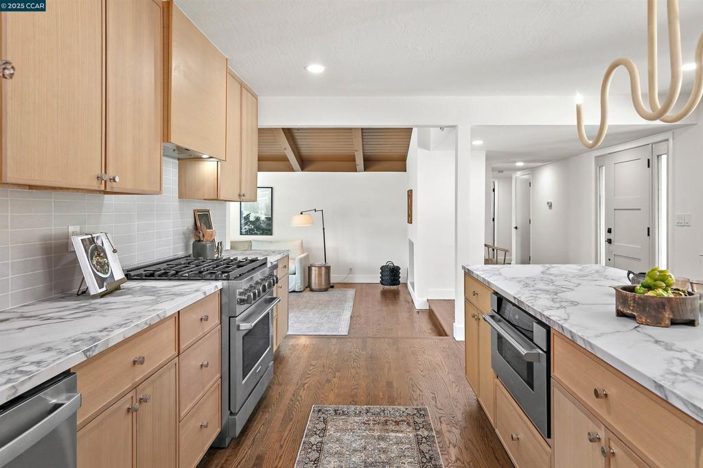 NORTHGATE AREA - Residential