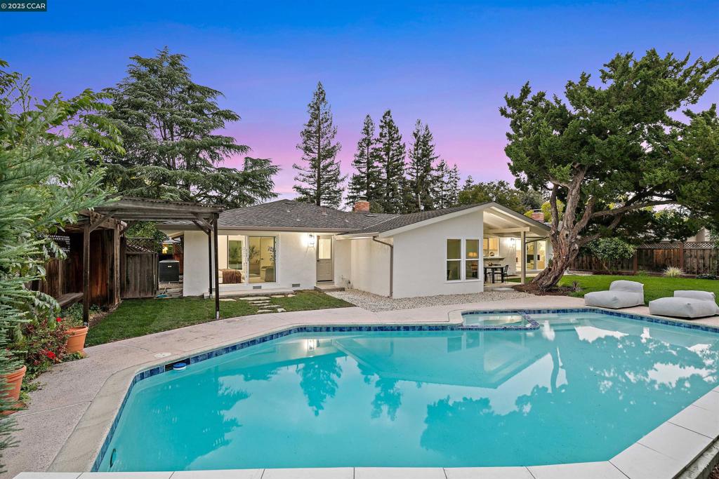 NORTHGATE AREA - Residential