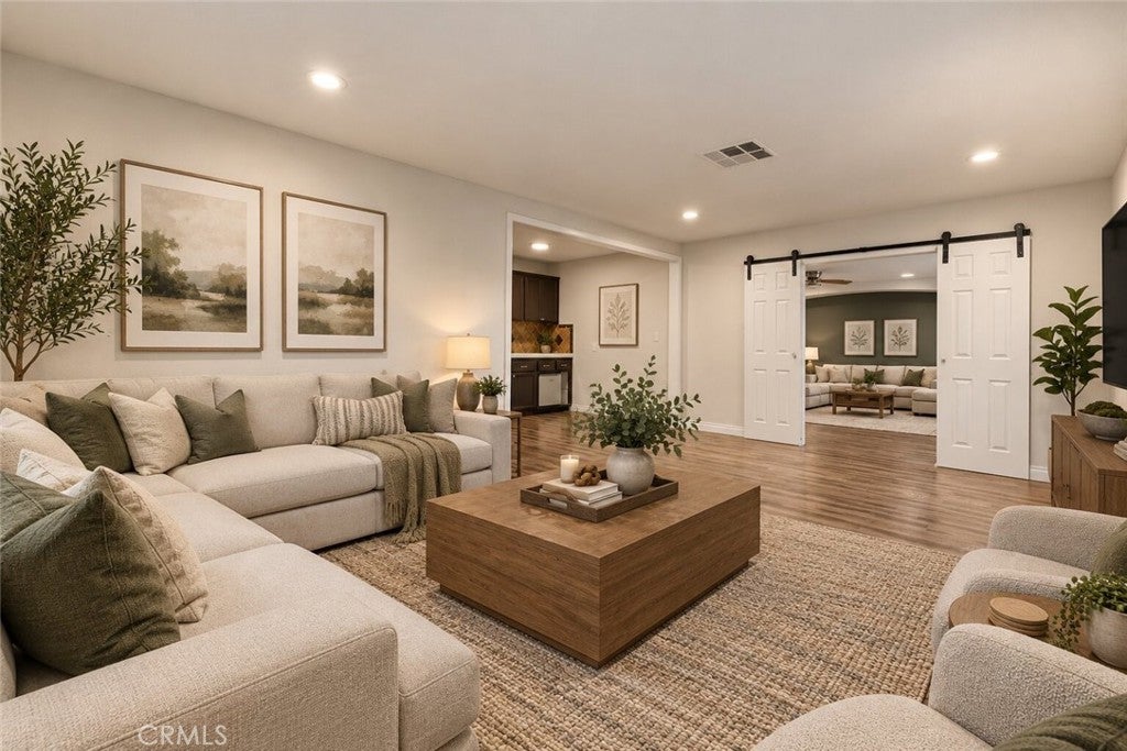 7177 Sunny Place