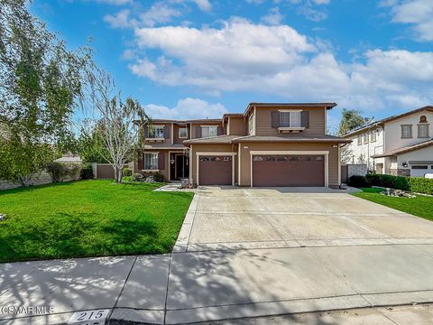 Photo of 215 Southcrest Place, Simi Valley, CA 93065 (MLS # 226003436)
