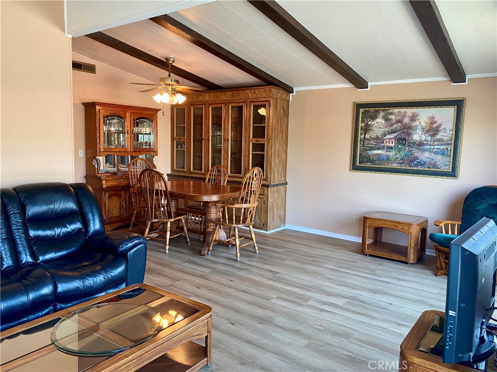 320 Lakepark Drive