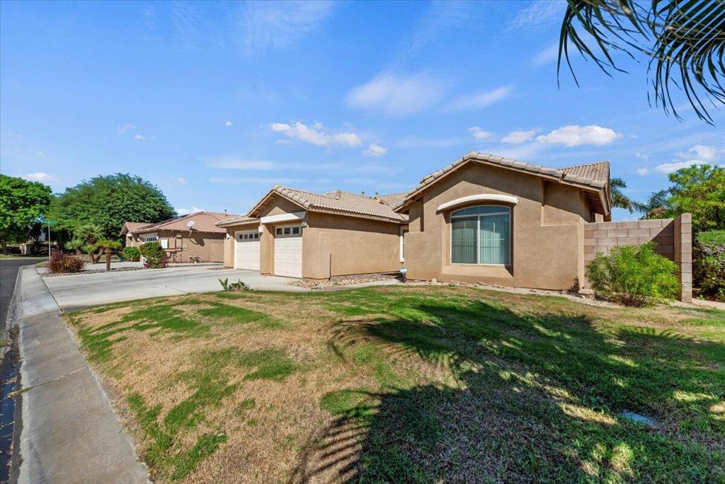 80672 E Freedom Avenue