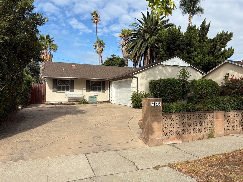 Photo of 7115 Matilija Avenue, Van Nuys, CA 91405 (MLS # SR25201202)