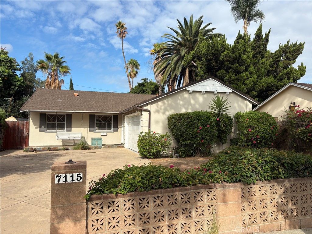 Photo of 7115 Matilija Avenue, Van Nuys, CA 91405 (MLS # SR25201202)