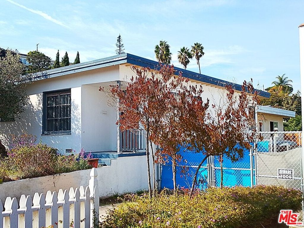 Photo of 415 Campdell Street, Playa Del Rey, CA 90293 (MLS # 25575959)