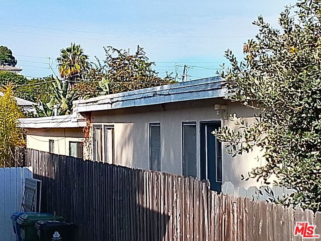 Photo of 415 Campdell Street, Playa Del Rey, CA 90293 (MLS # 25575959)