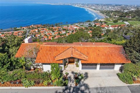 Photo of 1801 Via Arriba, Palos Verdes Estates, CA 90274 (MLS # PV26044153)