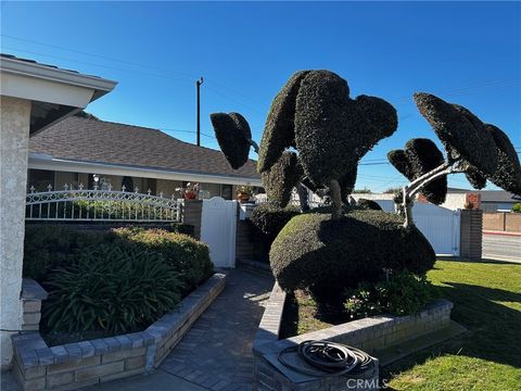 6502 Clare Huntington Beach CA 92647