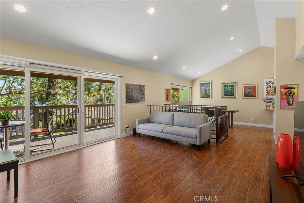 66 Mockingbird Court