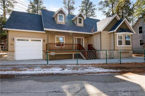 Photo of 301 S Shakespeare Ln Ln, Big Bear City, CA 92314 (MLS # IG26137006)