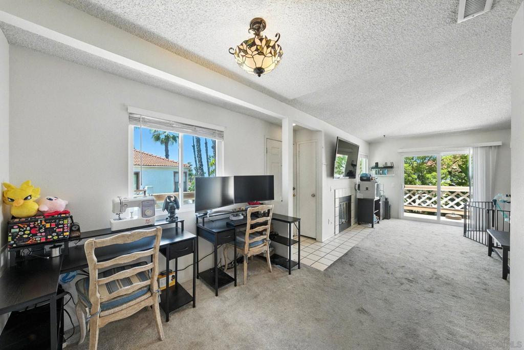 9438 Twin Trails Dr 202