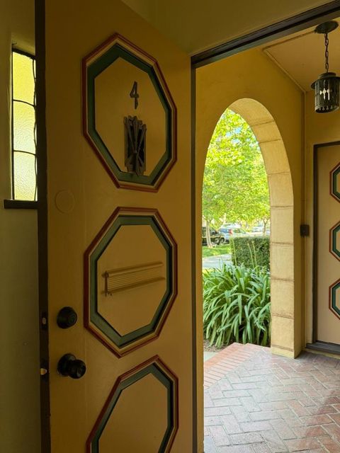 Photo of 795 N 2nd Street ST #unit 4, San Jose, CA 95112 (MLS # ML82046961)